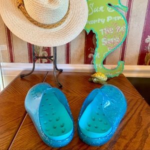 Limited Too | Girls Slip On Blue Jelly Shoes SZ 6